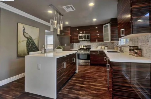 Union City House | Quiet 5BR Home – Family & Work Travel Ready
