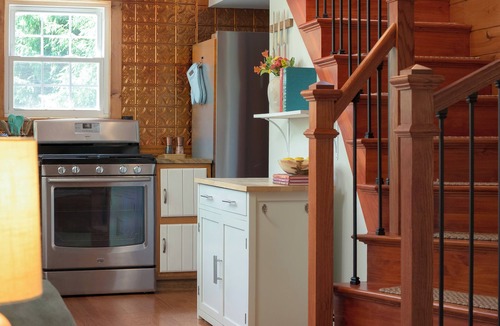 Town of East Fishkill Cottage | Quiet Solitude with Firepit, Electric Stove & Private Deck