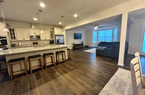 Frankford House | Quiet, spacious townhouse close to Bethany Beach. Perfect for families!
