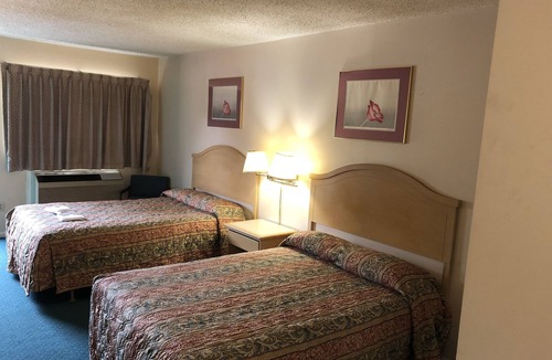 Briar Creek Hotel | Red Maple Inn