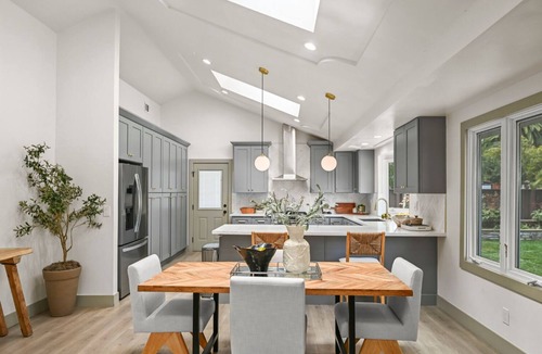 Walnut Creek House | Relaxing 3BD 2BA Home in Walnut Creek with a Fireplace, Stocked Kitchen & More.