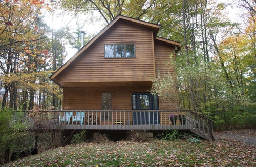 Willow House | Relaxing House in Catskills Forest Near Pretty Pond - near Woodstock/Phoenicia.