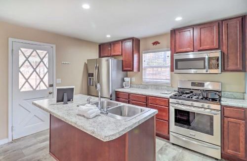 Harrison House | Remodeled Harrison Retreat < 6 Mi to Town!