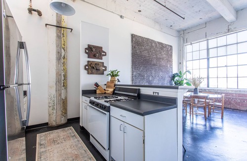 Poncey-Highland Apartment | Remodeled Loft Next to Ponce City Market (on Beltline)