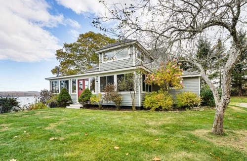Stockton Springs House | River Access! Penobscot Retreat 5 Mi to Fort Knox