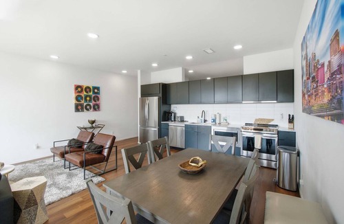 North Capitol Condo | Riverfront condo with a furnished balcony - downtown, fast WiFi & central AC