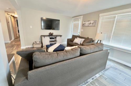Bakerton House | Riverfront House in Harpers Ferry