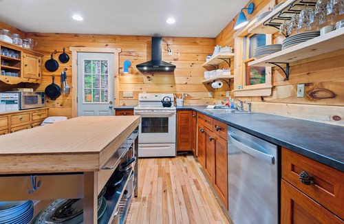 Rangeley Plantation House | Rock Hopper on Mooselookmeguntic Lake with beach, pet friendly!