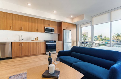 Cortez Hill Apartment | Rooftop Pool + Spa + Fitness Center | Little Italy Dining | Ancora by AvantStay