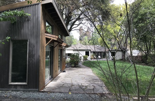 Lafayette Cottage | Rustic Contemporary Cottage in Quiet Setting - near downtown. 3-night min.