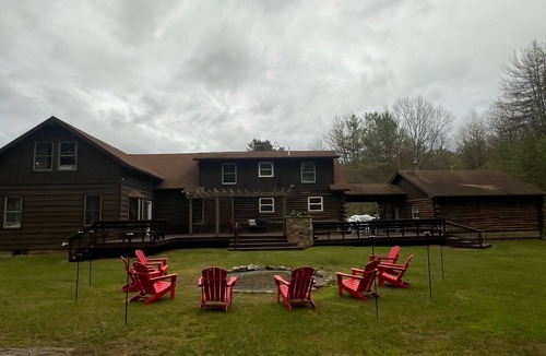 Saratoga Springs Cabin | Rustic Log Cabin on private horse farm!