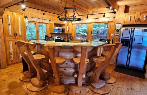 Beaver Cove Cabin | Rustic Luxury Retreat with Panoramic Lake & Mountain Views in Beaver Cove, Maine