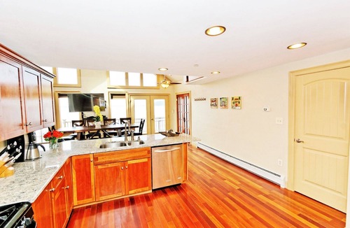 Saratoga Springs Condo | Saratoga Lake Waterfront with Dock, Near Racetrack & Downtown Saratoga!