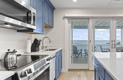 Ogunquit Villa | Seaside Serenity Oceanfront Cottage with private beach Perkins Cove New 2025