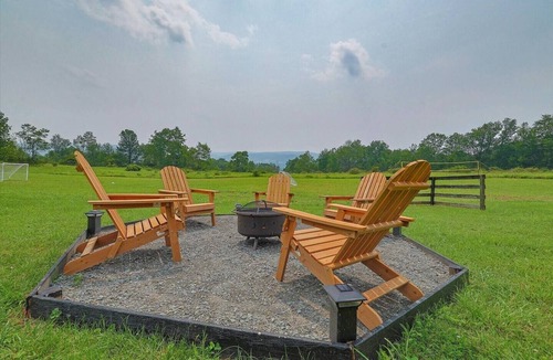 Livingston Manor House | Secluded Cabin on the Mountains