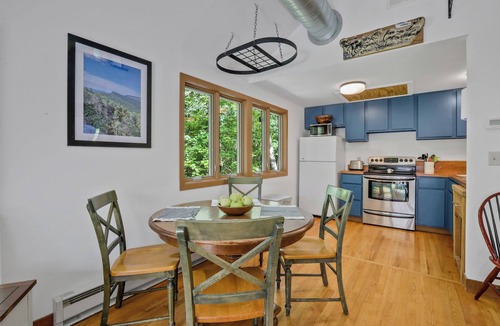 New Paltz House | Secluded home bordering the Mohonk Preserve, dog friendly, 3-bedroom