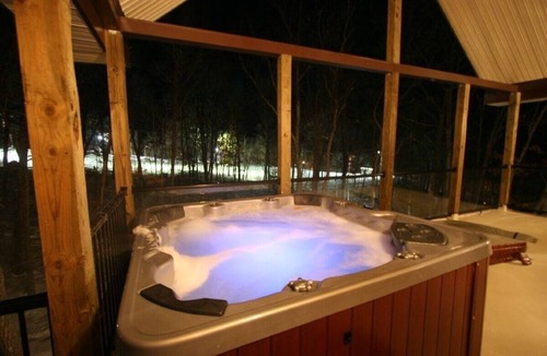 Lackawaxen House | Ski-In/Out, 2 Game Theaters, Hibachi Grill, 2 Masters, Hot Tub & Slope Views