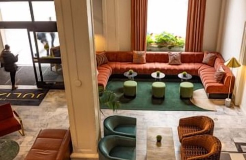 Theater District Hotel | Sleek Boutique Room in Nob Hill Near Wharf, Shops & Grace Cathedral