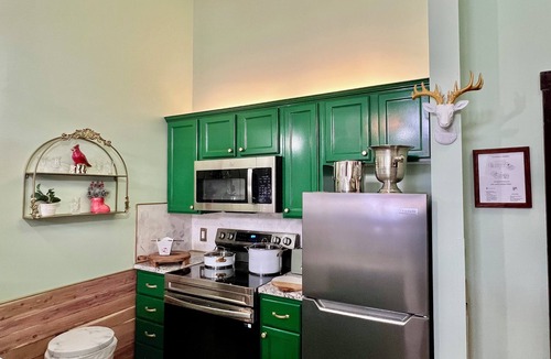 Edray Condo | Slope side Luxury Condo at Allegheny Springs, Snowshoe Village Center
