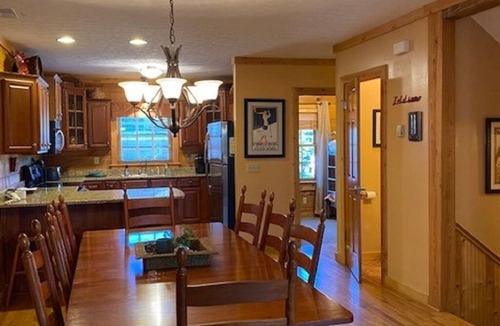 Edray House | Slopeside-Loggers Run- 3-floor Townhome - Ski-in/Ski-out to Upper Flume - Green