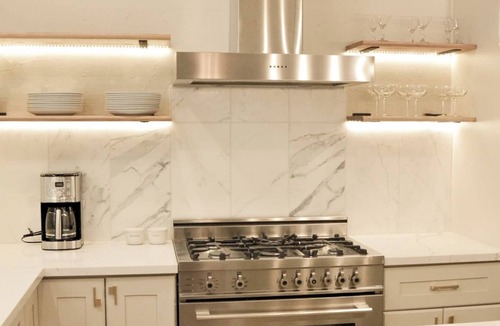 Duboce Triangle Apartment | Spacious 10-BR 4-BA in the Trendy Duboce District