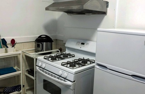Richmond District Apartment | Spacious 3BR Family Flat + Private Garage near Presidio & Beach