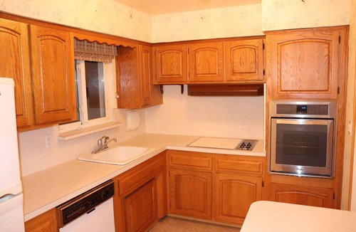 West Hempstead House | Spacious 4-bedroom house with AC in Gorgeous West Hempstead