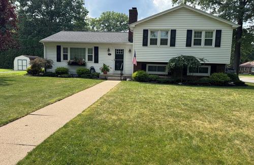 Williamsport House | Spacious 4-bedroom house with AC in wonderful Williamsport