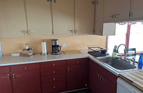 Rebuck House | Spacious 5-bedroom house with WiFi, AC in lovely Selinsgrove