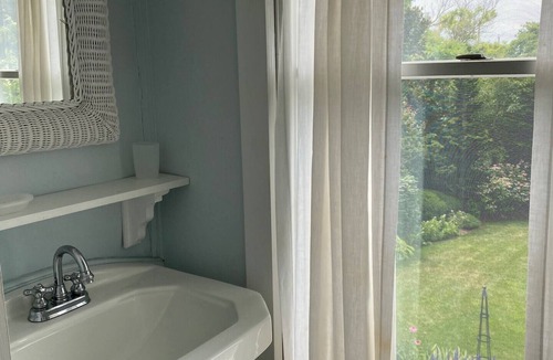 West Cape May House | Spacious & Airy, Short Walk to Beach & Town. Avail 8/29 thru Labor Day weekend!