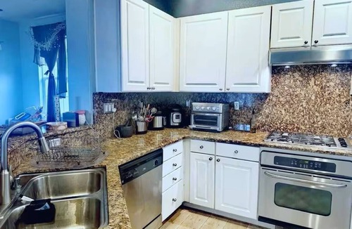 Bayshore Heights Apartment | Spacious & Cozy Home 3BD 2BA Near SF