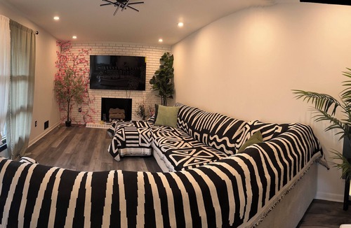 East Point House | Spacious Home Airport 10 Min