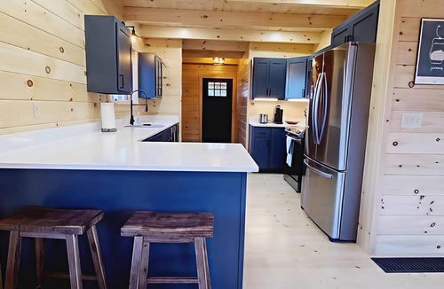 Carrabassett Valley House | Spacious Log Cabin with Mountain View