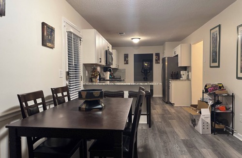Cliftondale House | Special Introductory Price: 4-Bedroom Home. Safe, Great location & Amenities,