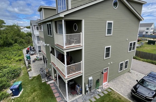 Hampton House | Still Available Sept 23-30 2026 & Winter rental Nov.1, 2026-June 2027