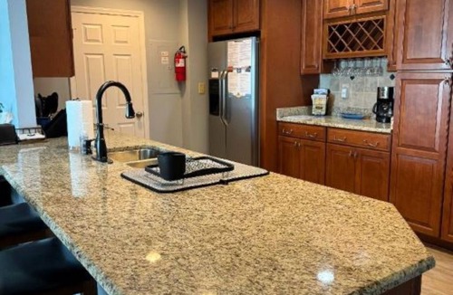 North Shore Condo | Still time for summer fun end of Aug at Birds Eye View in Bernard's Landing