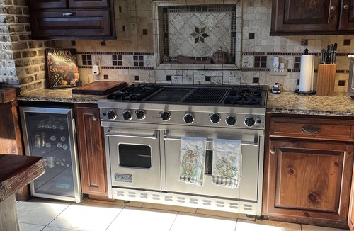 Phillipsburg House | Stone Manor -full house & Property Or just Paris Suite for 2 in off season