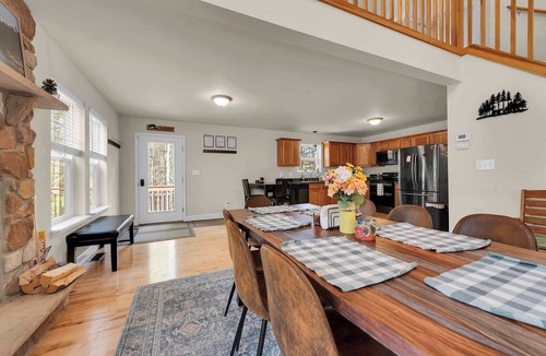 Lackawaxen House | Stonewood Retreat AC, Firepit, Pool Tble, Masthope