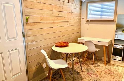 Mission Beach Apartment | Studio in Mission Beach, just steps to to the sand!