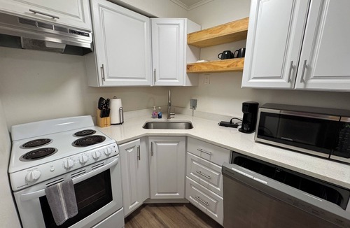 Little Rock Medical District Apartment | Studio Unit All Inclusive Near UAMS Little Rock