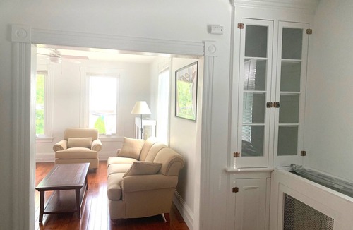 Beacon Apartment | Stunning 2BR Apartment in the Heart of a Lively Art Scene