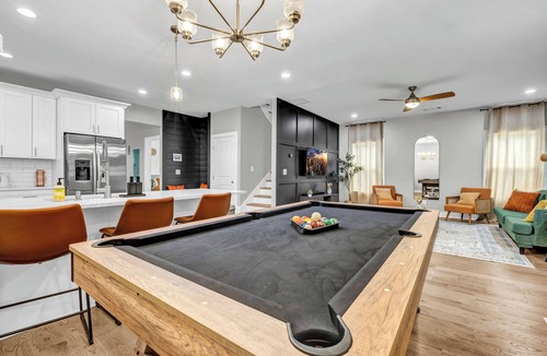 Atlanta House | Stylish Modern Boho Luxe Oasis Near Downtown ATL w/Spa & Firepit