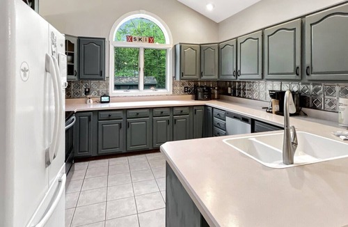 Chittenden House | Sugar Hollow-Summer Ready! 4BR w/Pool