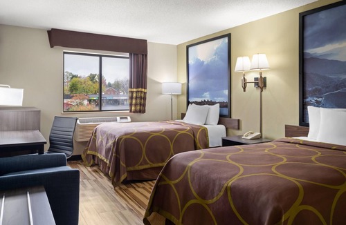 Hagerstown Hotel | Super 8 by Wyndham Hagerstown I-70