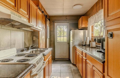 Ono House | Swatara River Front Stay