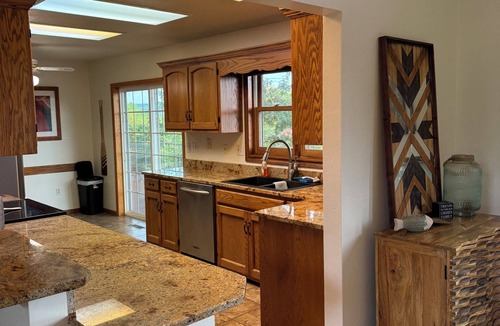 Omaha House | Table Rock Lakefront Home Sleeps 15 Walk to Water Near Branson & Big Cedar