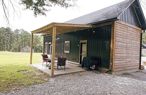 Bismarck Cabin | The Brightbill, Cozy Cabin Near Arlie Moore Boat Ramp, Sleeps 6