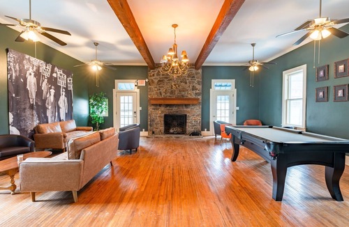 Heber Springs House | The Cartwright House*NewRemodel*WiFi*5Min>Airport