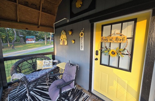 Marshall House | The Honey House, a cozy retreat for one or two