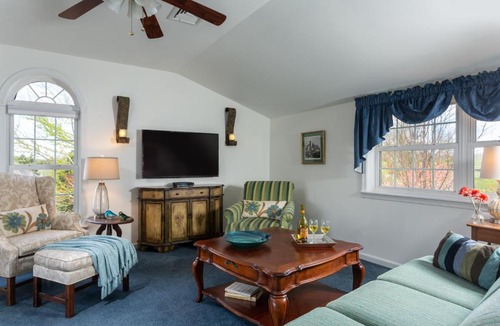 Hummelstown Bed & Breakfast | The Inn at Westwynd Farm